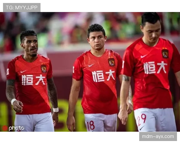 巴拉圭队锋线火力全开，表现稳健值得关注即将挑战强敌