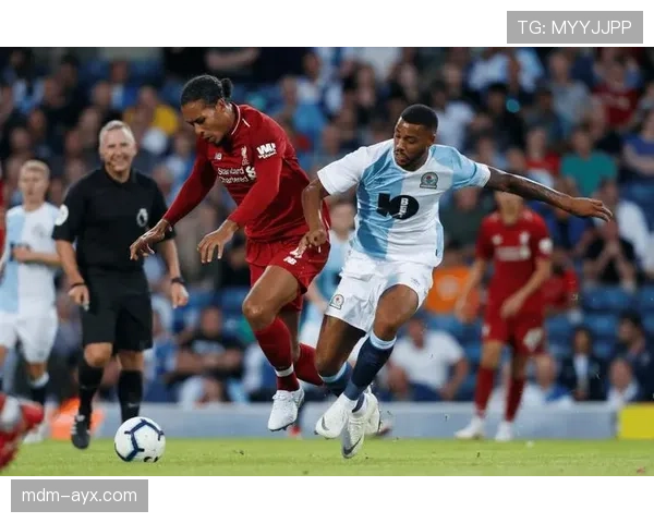 布莱克本伤病恢复积极，球队状态回暖值得关注